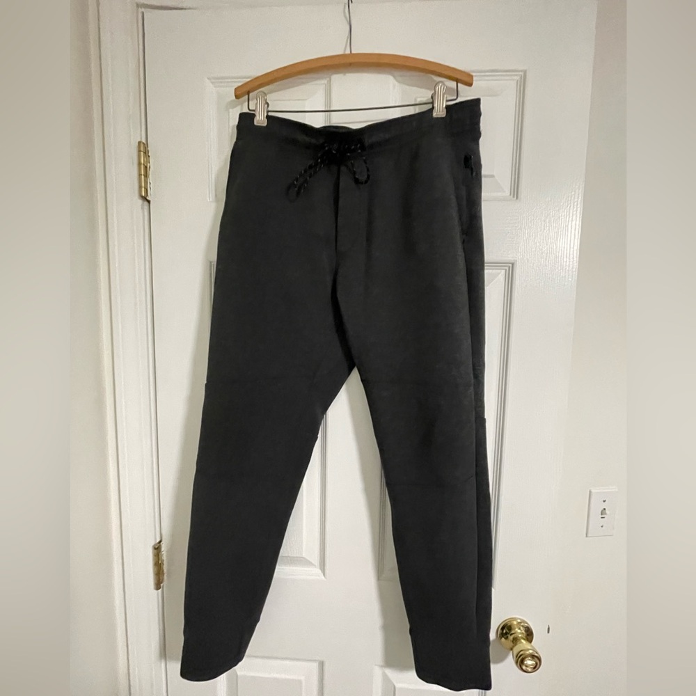 Men’s American Eagle Charcoal Gray Joggers Medium